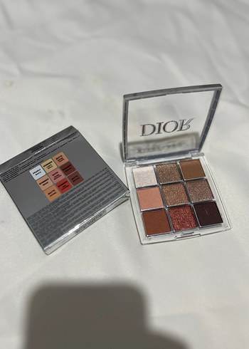 Dior Dior Çok Renkli Işıltılı Far Paleti