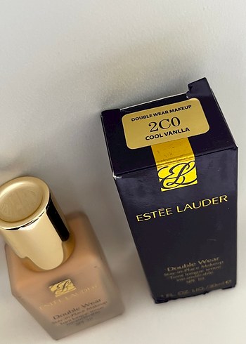 Beden Estee Lauder Double Wear Fondöten 2C0 Cool Vanilla