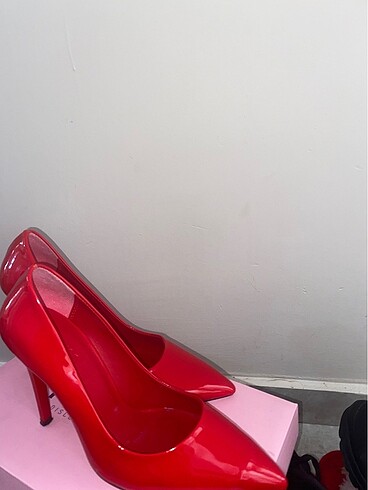 Diğer Kırmızı stiletto
