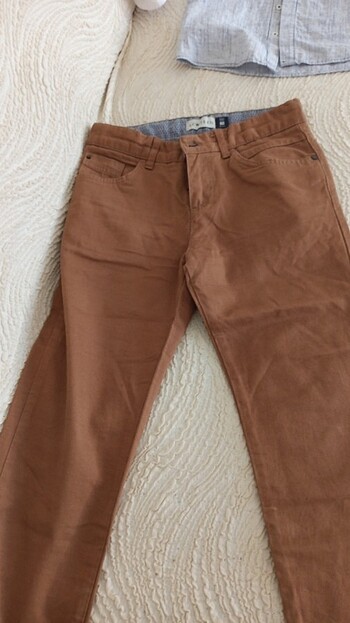 LCW marka erkek çocuk pantolon 