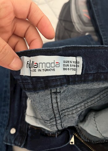 Koyu Mavi Erkek Çocuk Dar Kesim Kot Pantolon - Görsel 3