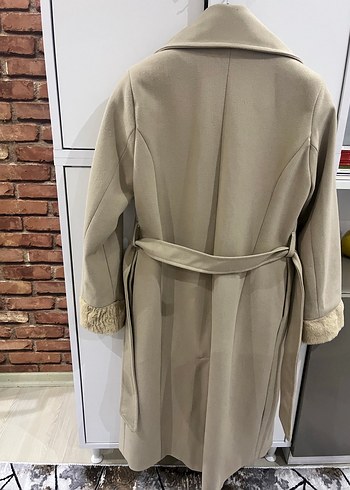 Bej Uzun Kadın Kaban Kürklü Detaylı - Görsel 2