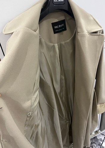 Bej Uzun Kadın Kaban Kürklü Detaylı - Görsel 4