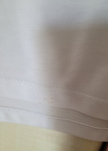 LC Waikiki Beyaz V Yaka Baskılı Kadın Tişört