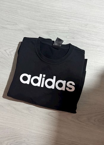 Adidas s
