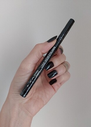 Mac eyeliner