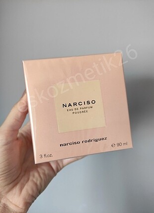 NARCISO POUDRE ORİJİNAL KADIN PARFUM