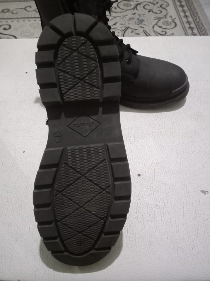 Siyah kinetix erkek bot - Görsel 4