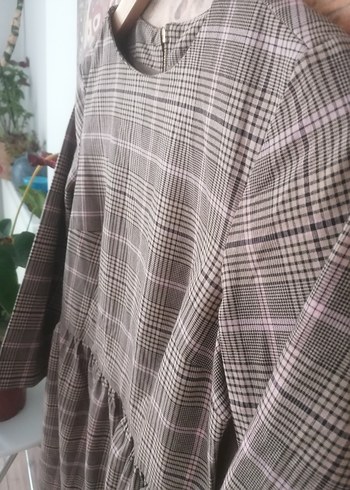 32 Beden MOHITO Elbise 3 bedeni mevcut