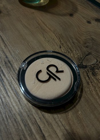 Golden Rose HD Pudra SPF 15 - Görsel 3