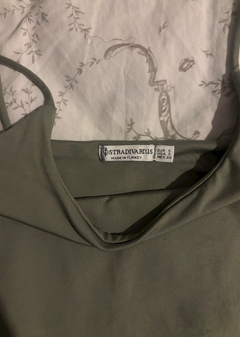 Stradivarius Askılı Kolsuz Fitted Bodysuit