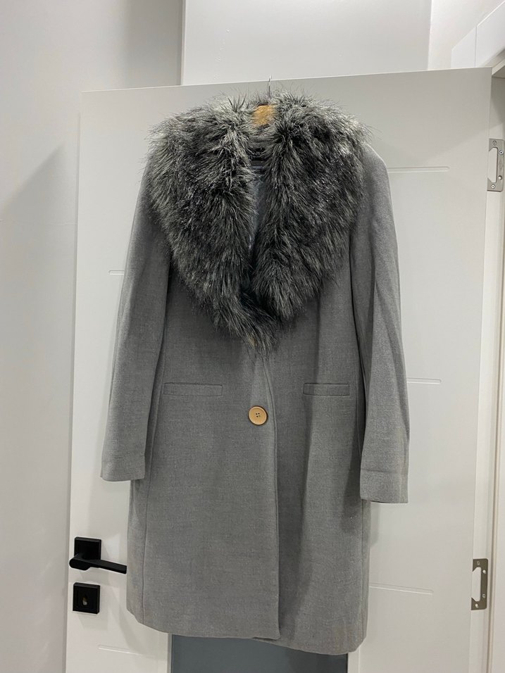 Gri Kaban, Kürk Yaka Detaylı - Görsel 2