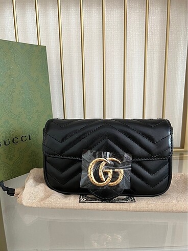 Gucci Marmont Super Mini