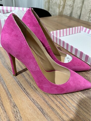 37 Beden 10 sm topuklu stiletto ayakkabı