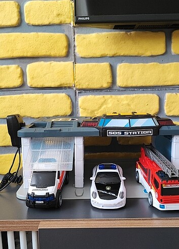 Dickie toys sesli telsizli ışıklı acil ve dünya