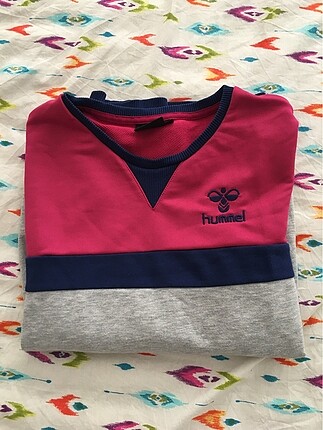 hummel sweatshirt