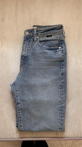 Mavi mom jean (cindy 26-27beden)