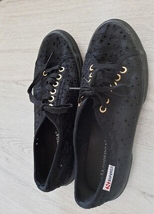 40 Beden Superga