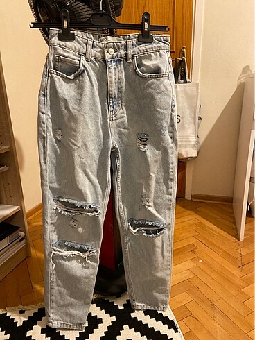 Yırtık mom jean