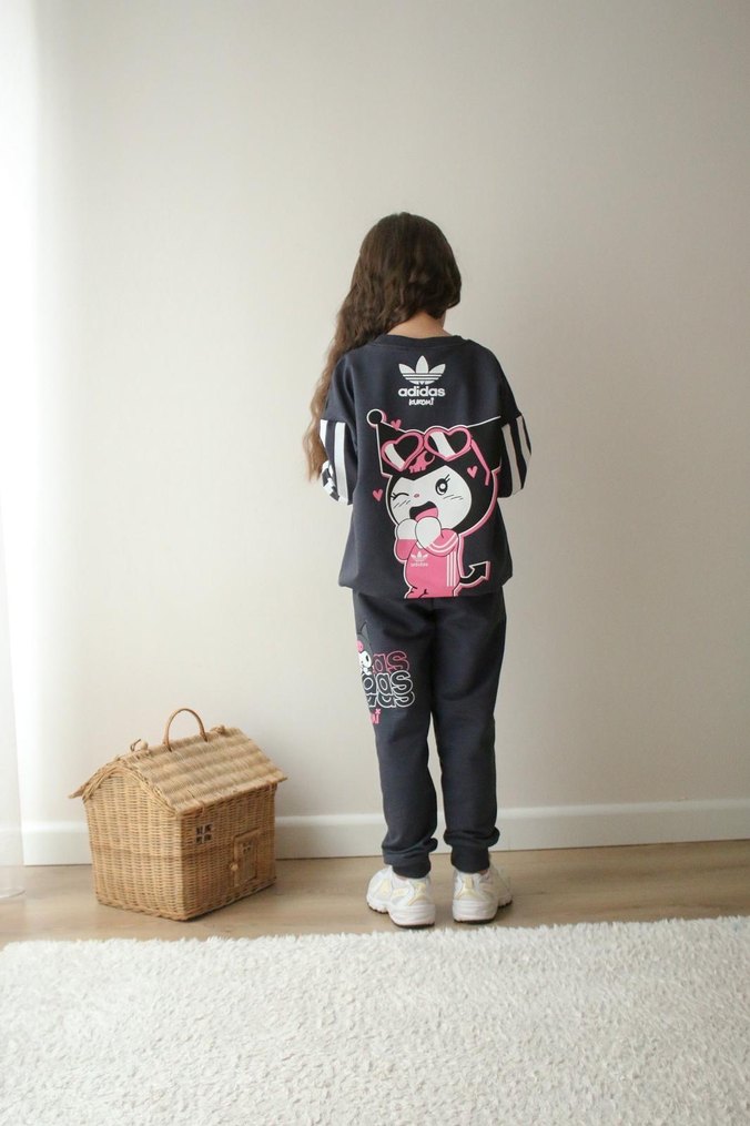 Gri Kapüşonlu Baskılı Kız Eşofman Takımı - Görsel 2