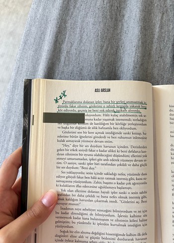 Beden Renk Aslı Arslan'dan Emare ve Pusula Romanları