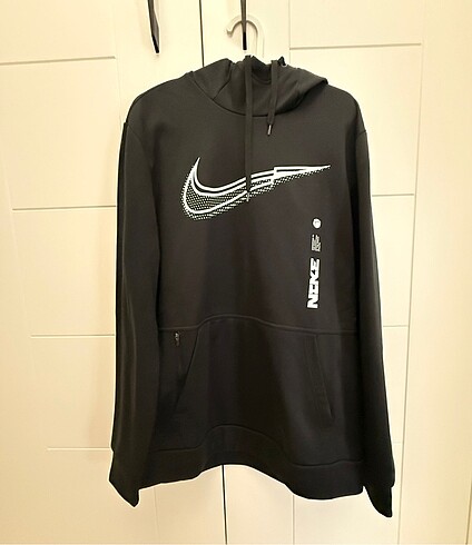 Nike sweatshirt