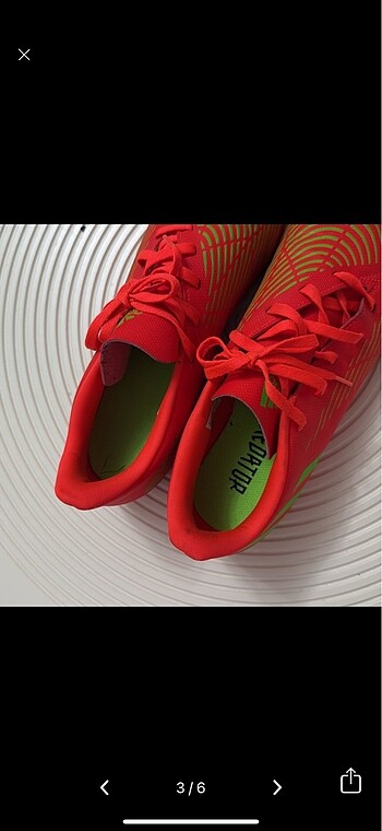 44 Beden Adidas predator halı saha ayakkabısı