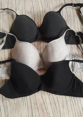 Gri ve Siyah Düz Spor Sütyenler - Görsel 2