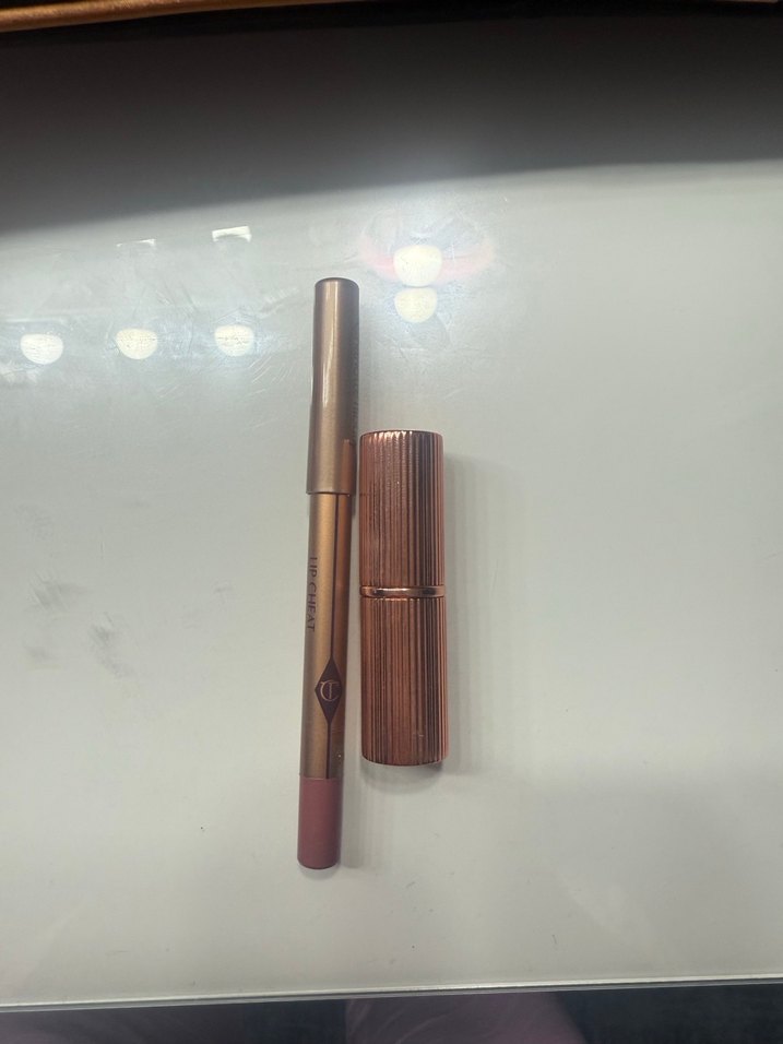 Charlotte Tilbury  Dudak Seti - Görsel 2