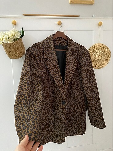 42 Beden Leopar blazer ceket