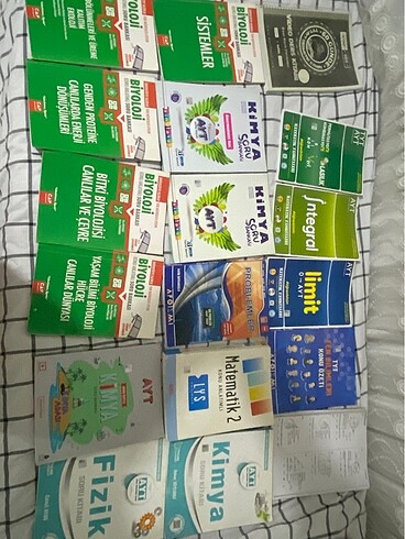 ÇÇOOOKKK ACİİLL SATILIK TEST KİTABI