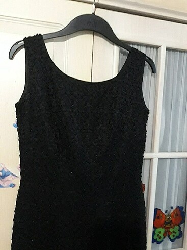 Siyah gece elbisesi - Görsel 3