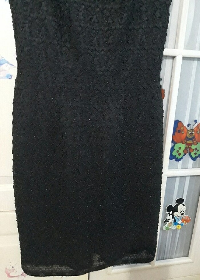 Siyah gece elbisesi - Görsel 2