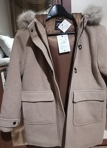 11-12 Yaş Beden camel Renk Zara 11 12 yaş kaban kaşe