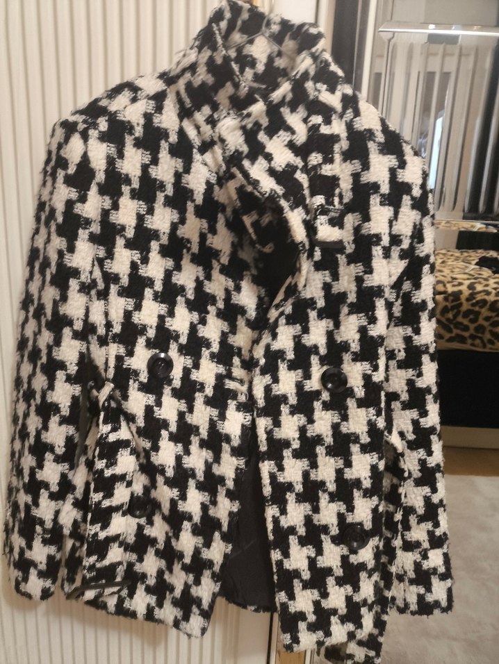 Kahverengi Yılan Desenli Kadın Kaban - Görsel 2