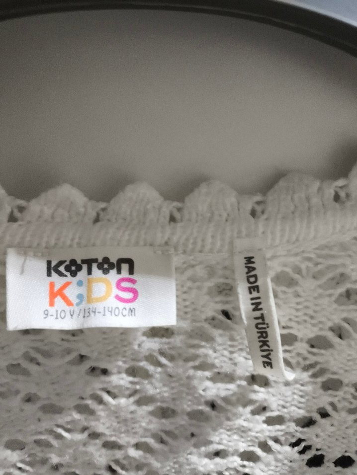 Beyaz Nakışlı Örgü  çocuk Hırka - Görsel 4