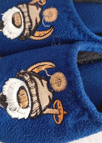 Erkek Çocuk Mavi Nakışlı Sıcak Terlik - Görsel 2