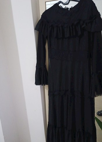 Uzun Kollu Siyah Fırfırlı Gotik Elbise - Görsel 2