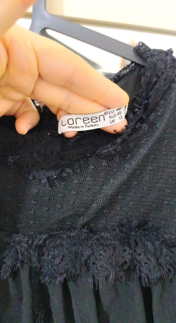 Uzun Kollu Siyah Fırfırlı Gotik Elbise - Görsel 4