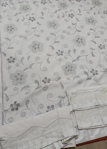 Gri Nakışlı Beyaz pike takım - Görsel 2