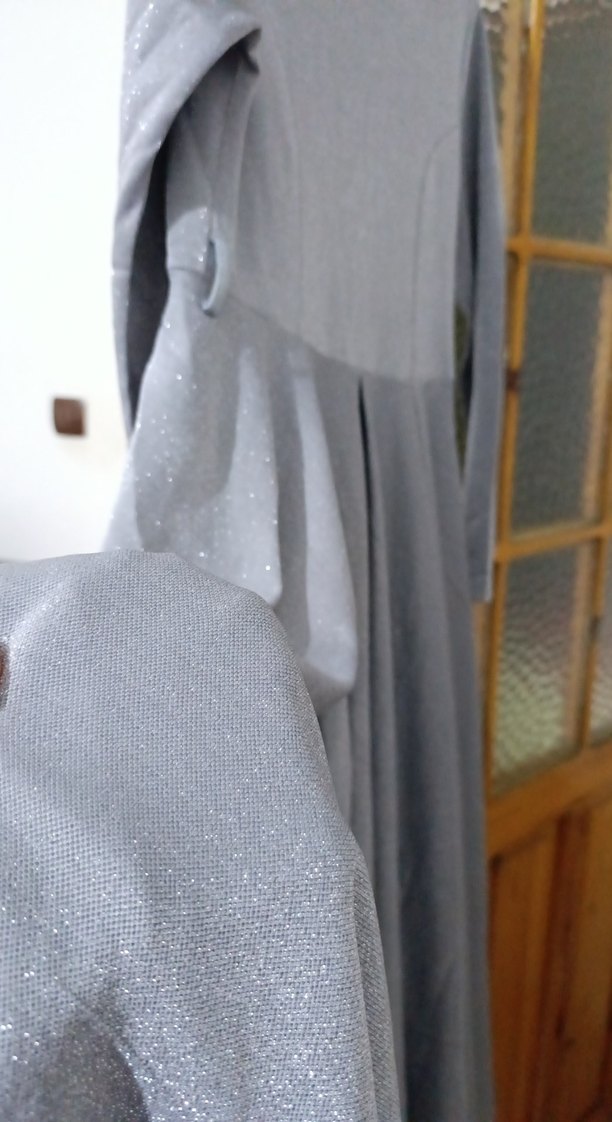 Gri Uzun Kollu Pilili Uzun Elbise - Görsel 2