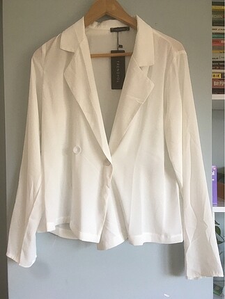 Şık Beyaz Gömlek/Ceket Bluz