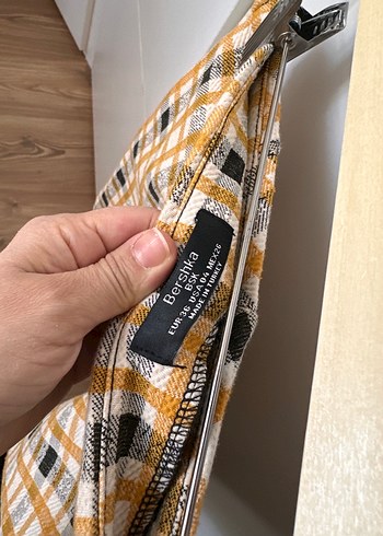 Bershka Kahverengi Kareli Tokalı Mini Şort