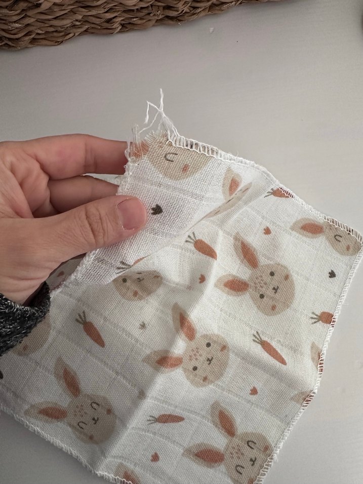 Nakışlı Pamuklu Bebek ağız mendili Bej - Görsel 3