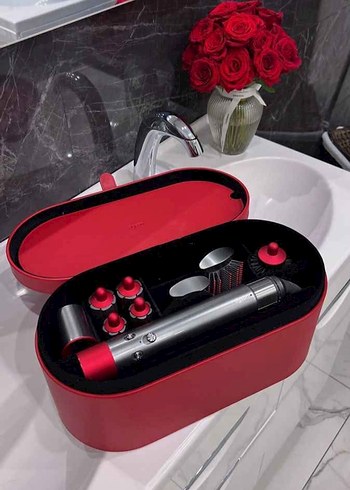 Dyson Kırmızı Saç Şekillendirici Set sıfır i kapalı kutu