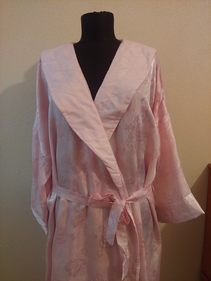 Pembe Uzun Kadın Vintage Sabahlık - Görsel 3