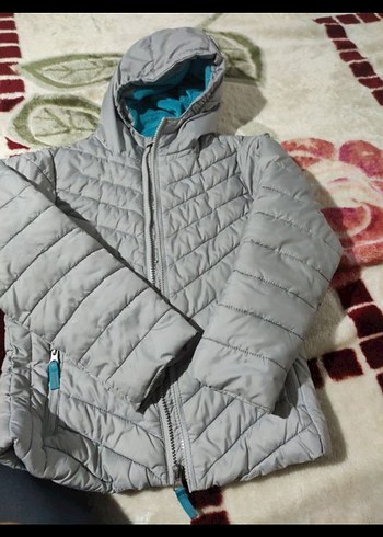 cocuk Gri Kapüşonlu Kış Montu - Görsel 4