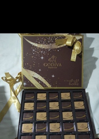 Godiva Altın Renkli Hediye Çikolata Kutuları - Görsel 2
