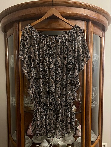 Gusto Tunik