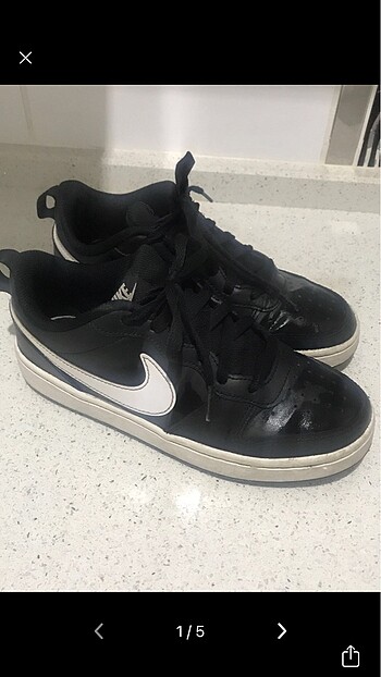 nike court borought